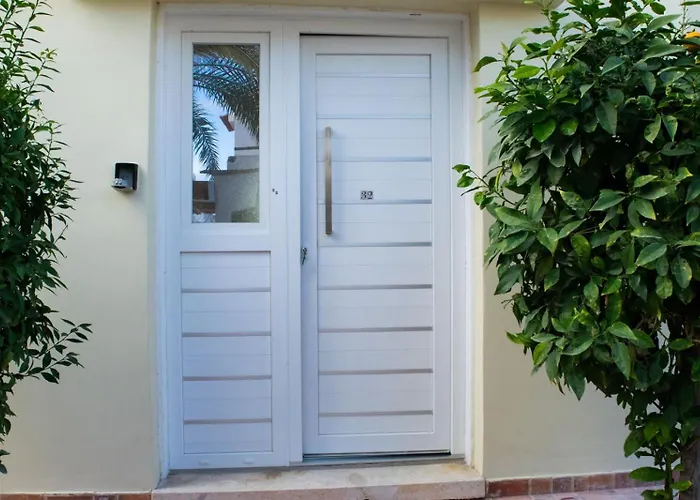 Merika Complex 1 Hou.32 Holiday home